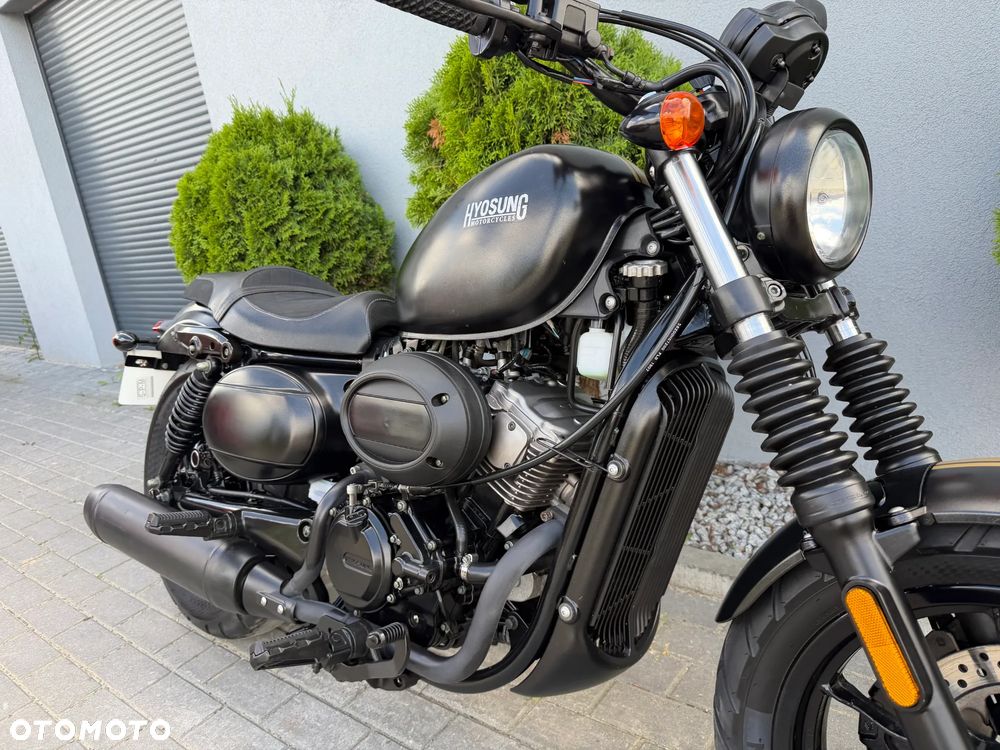 Hyosung GV - 13