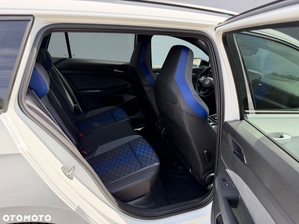 Volkswagen Golf 2.0 TSI 4Motion R DSG - 12