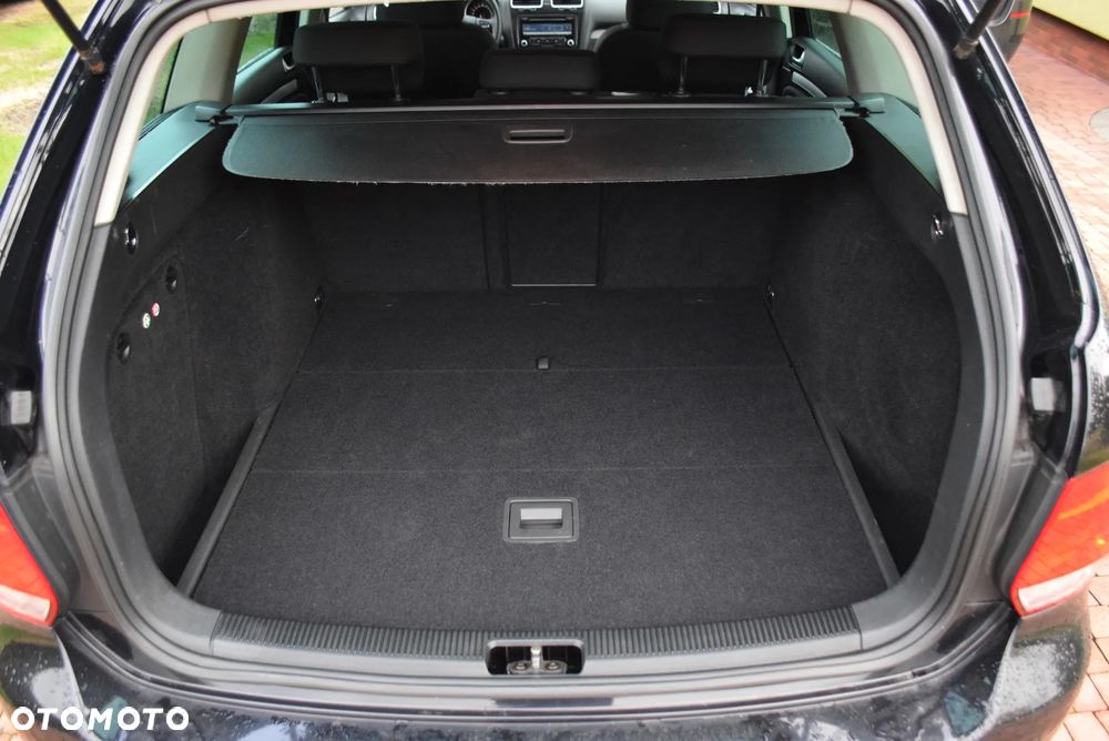 Volkswagen Golf 1.6 TDI Highline - 18