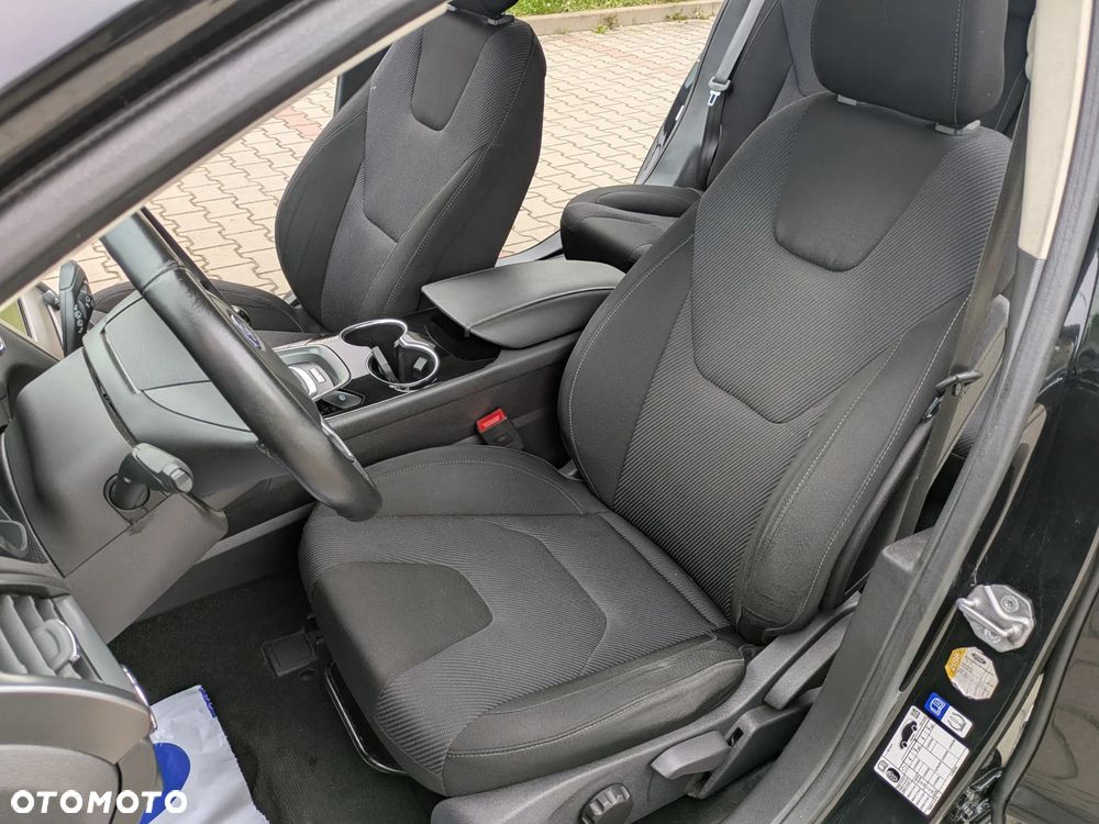 Ford Mondeo 2.0 TDCi STart-Stopp Titanium - 25