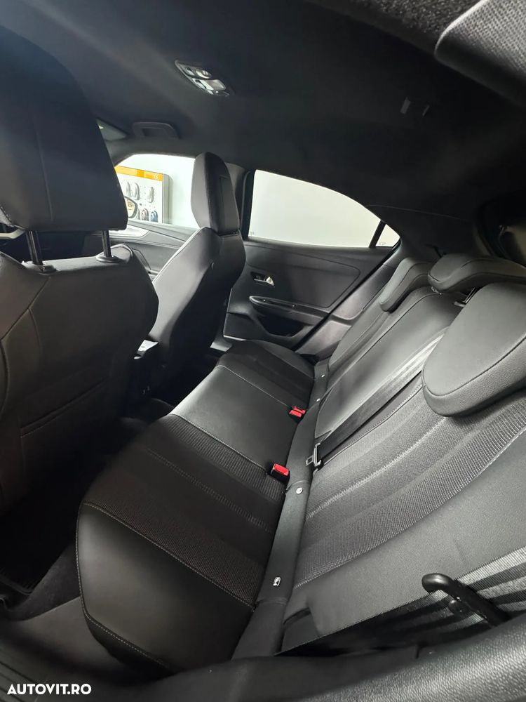 Opel Mokka 1.2 136 e-DCT MHEV GS - 15