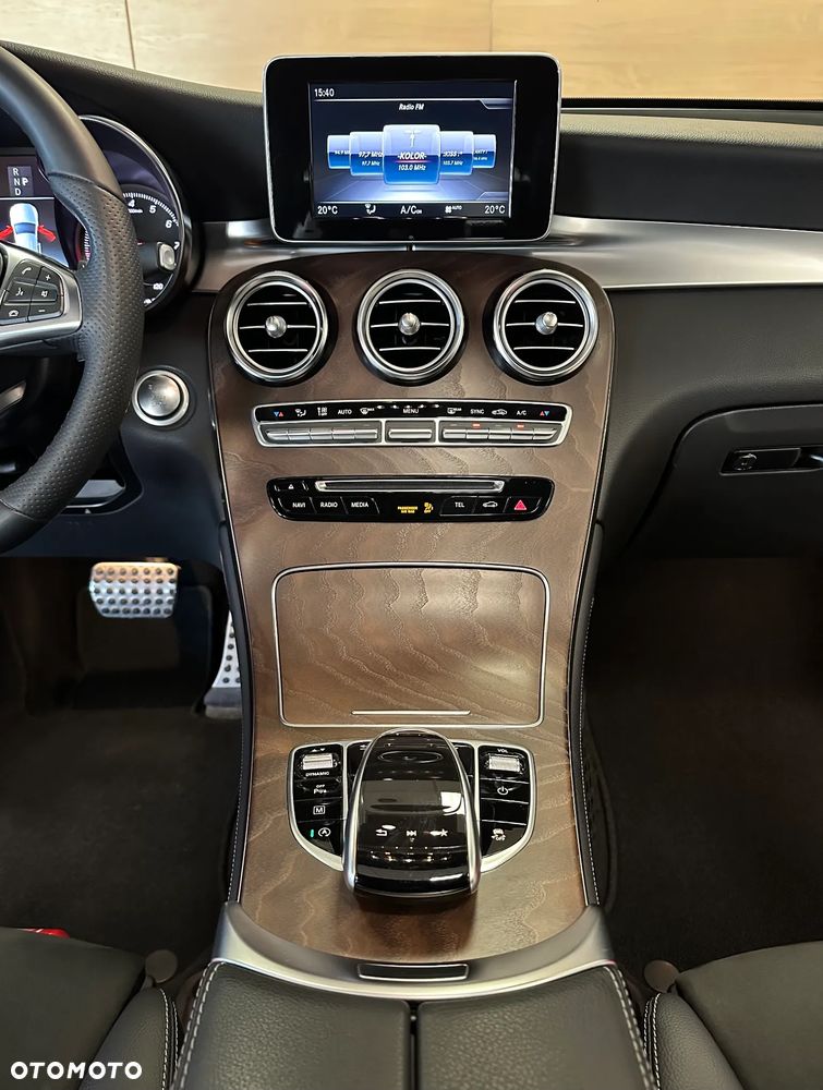 Mercedes-Benz GLC 250 4-Matic - 16