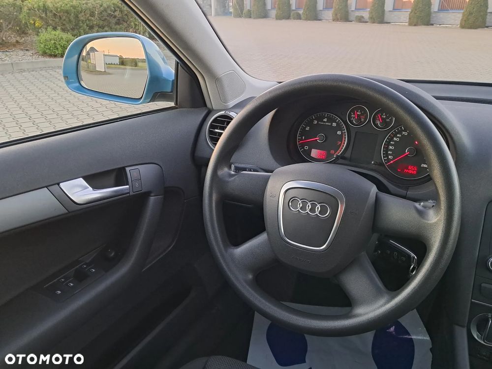 Audi A3 Sportback 1.6 Ambition - 18