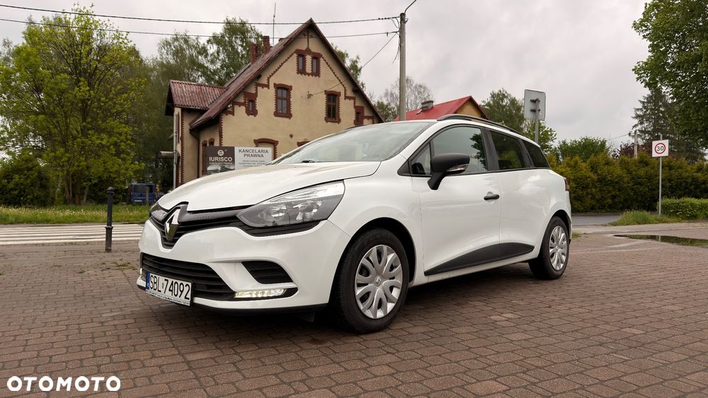 Renault Clio - 1
