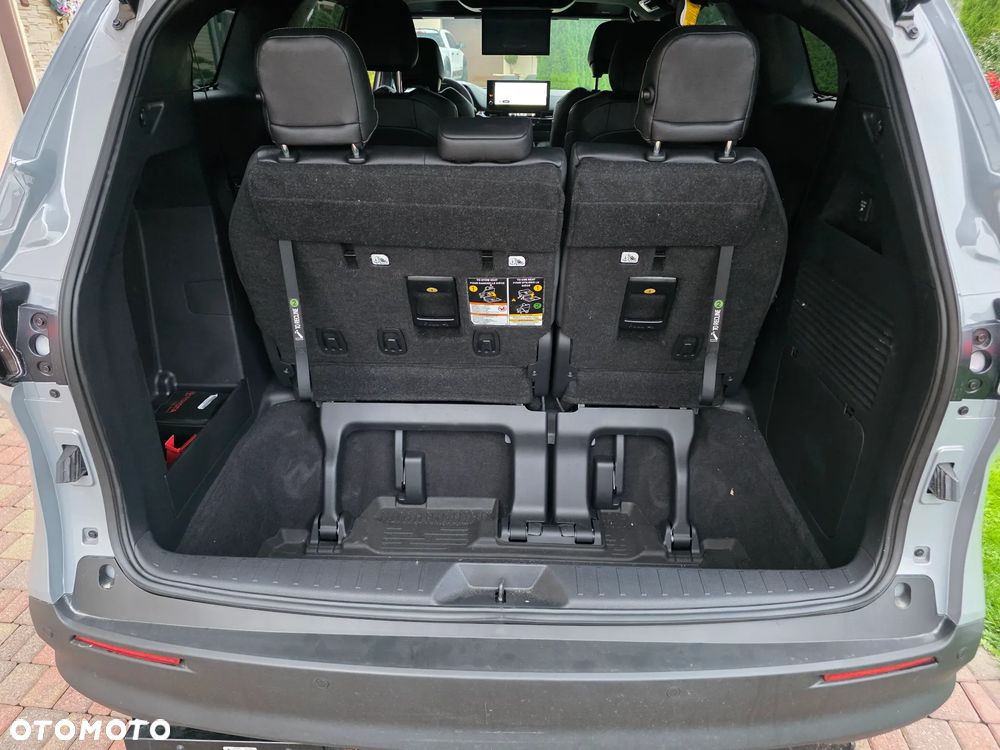Toyota Sienna - 24