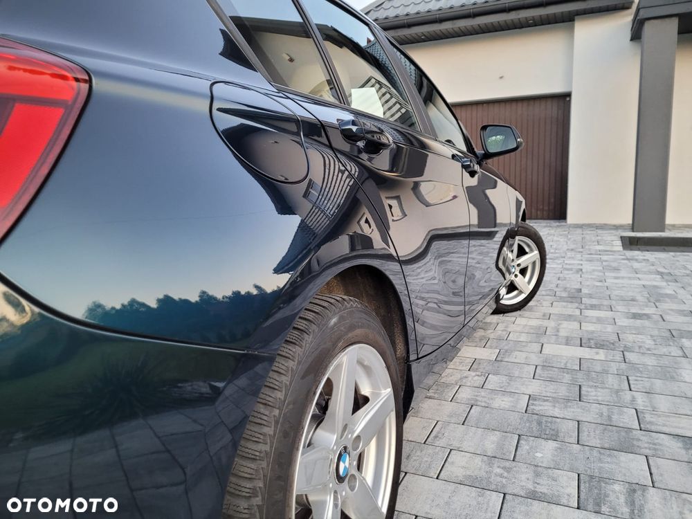 BMW Seria 1 116d EfficientDynamics Sport Line - 7