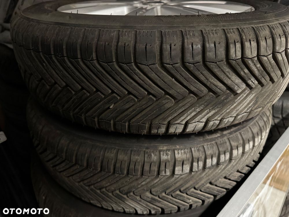 Volkswagen up! 1.0 TSI GTI - 31