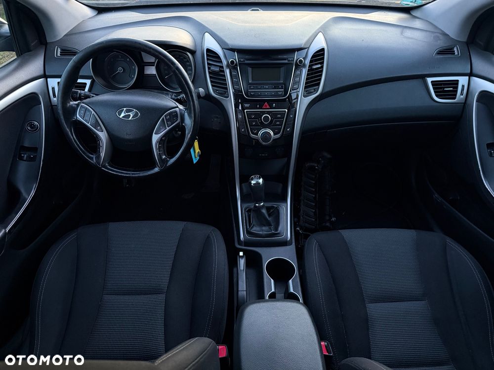 Hyundai i30 1.6 CRDi BlueDrive Classic + - 20