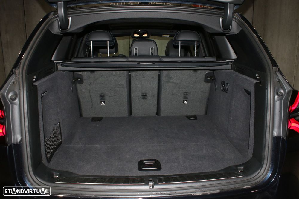 BMW iX3 M Sport Impressive - 59