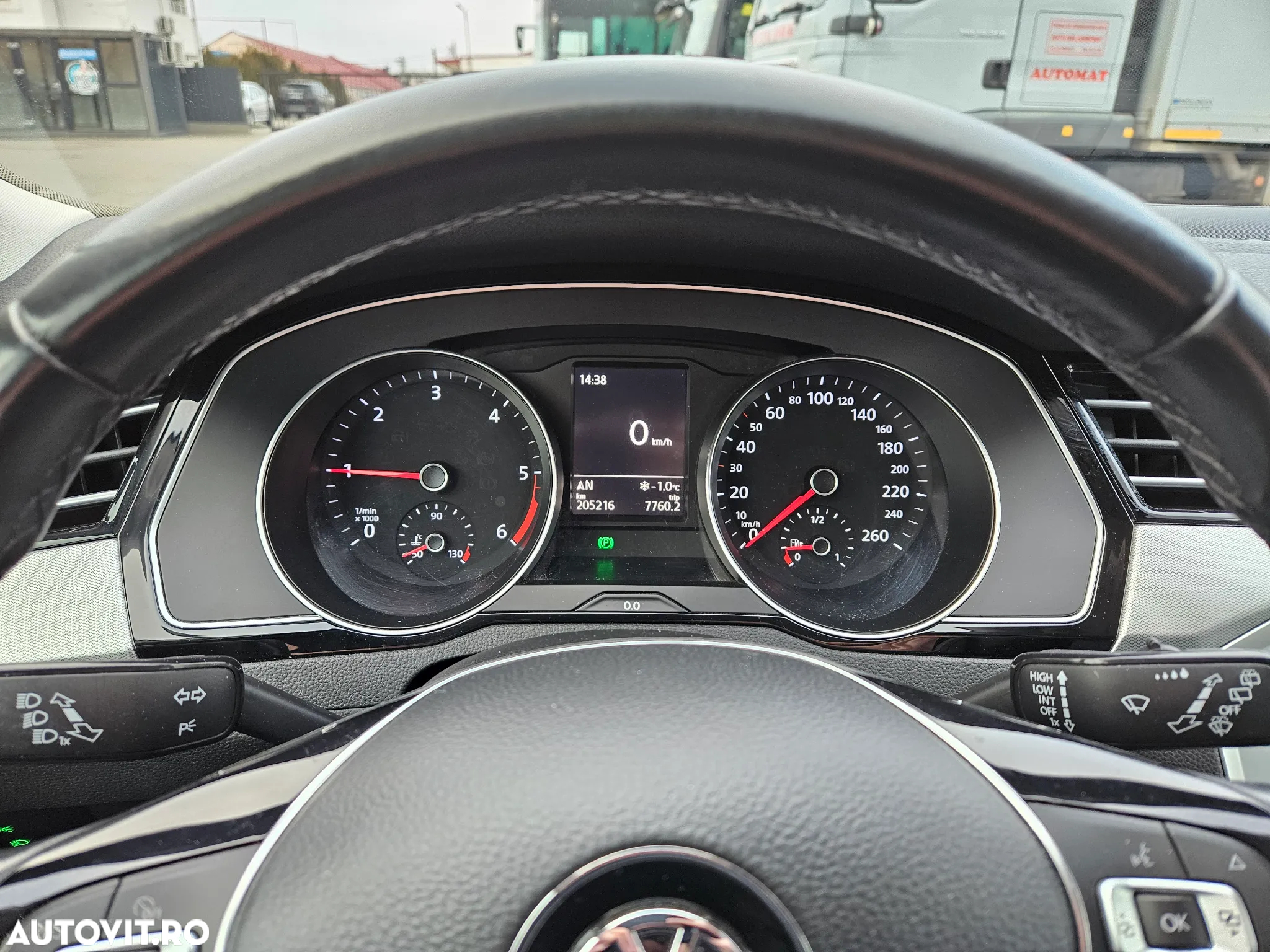 Volkswagen Passat Variant 2.0 TDI SCR - 6
