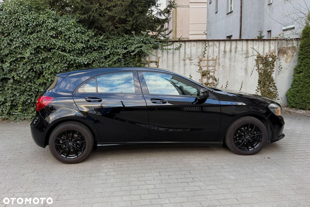 Mercedes-Benz Klasa A 180 - 4