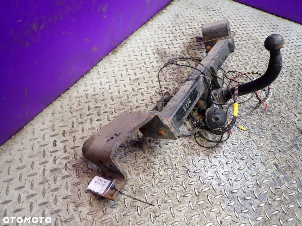 HYUNDAI TRAJET 00-04 HAK HOLOWNICZY DO PRZYCZEP - 3