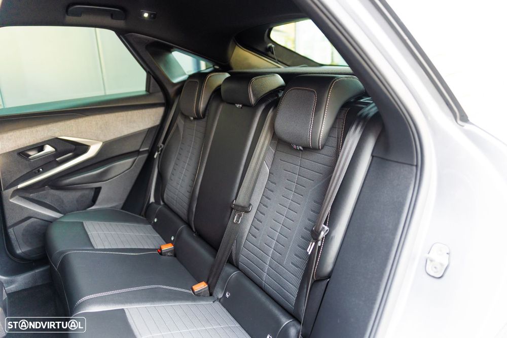 Peugeot 3008 1.2 Hybrid Allure e-DCS6 - 29