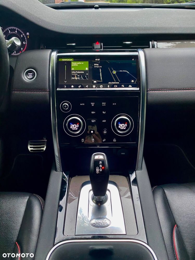 Land Rover Discovery Sport - 27