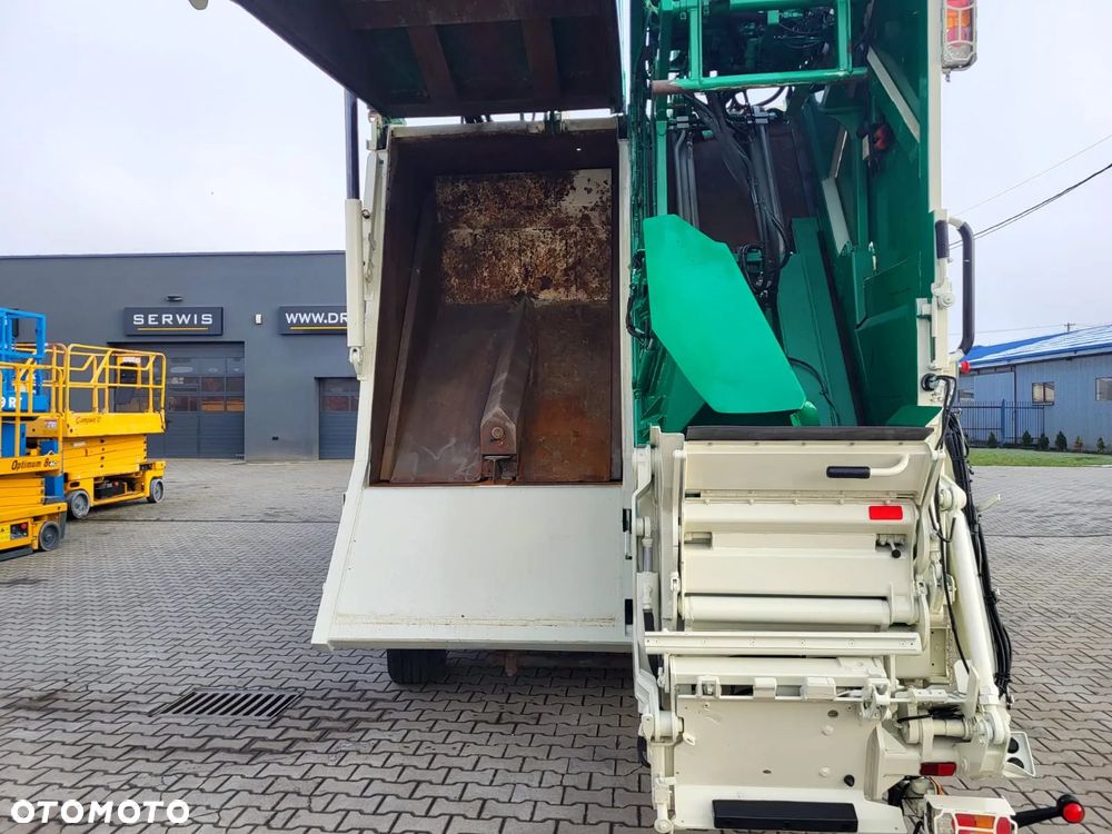 Mercedes-Benz Econic 2630 dwukomorowa - 12