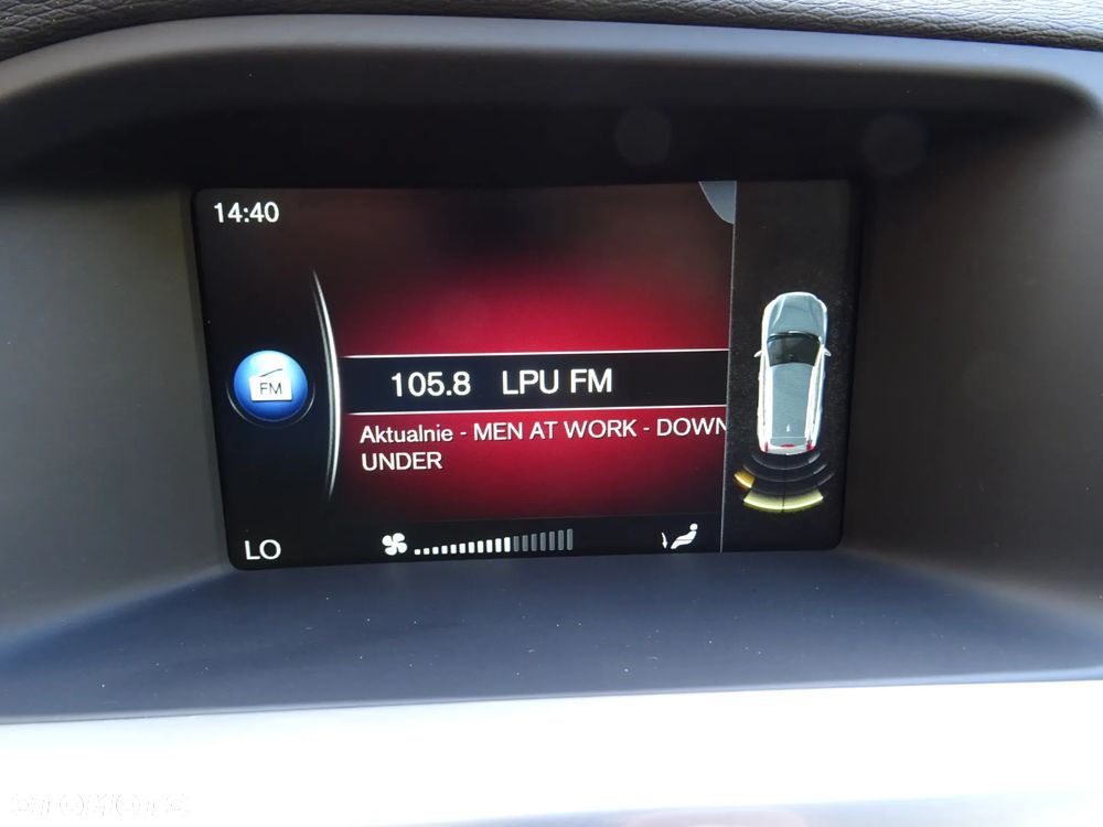 Volvo V60 D2 Drive-E Momentum - 12