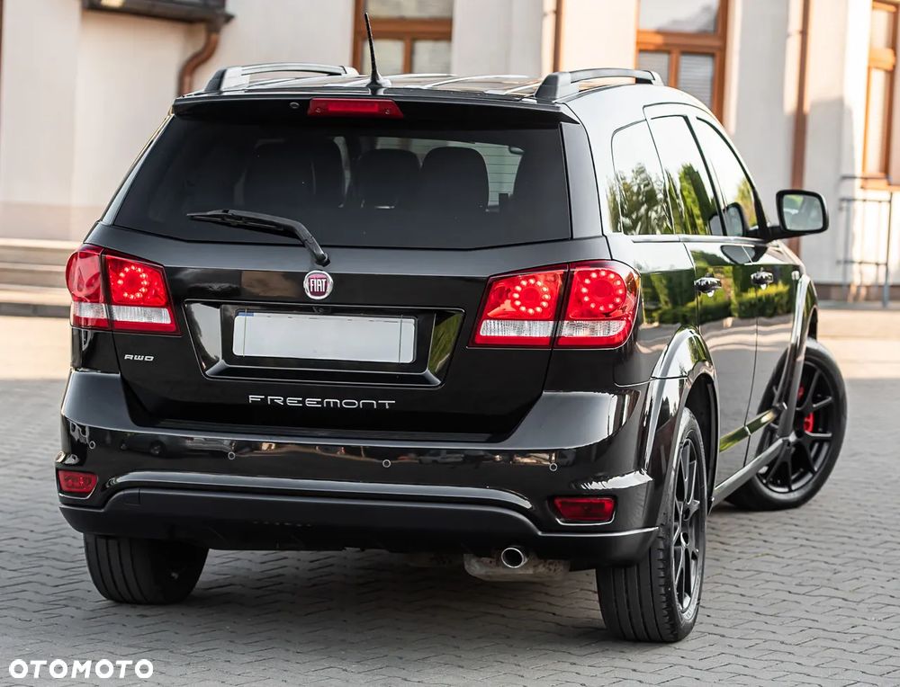 Fiat Freemont 2.0 Multijet Lounge AWD - 12
