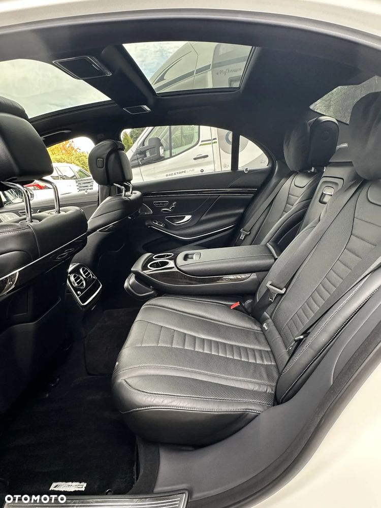 Mercedes-Benz Klasa S 560 4-Matic L 9G-TRONIC - 23