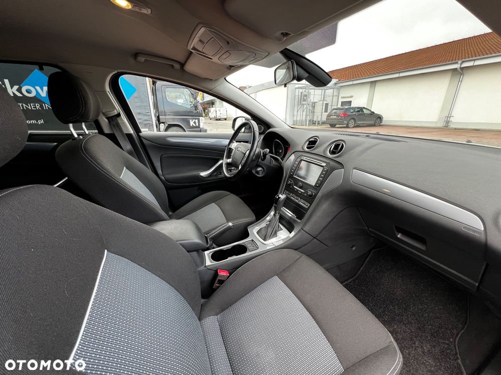 Ford Mondeo 2.0 TDCi Titanium - 21