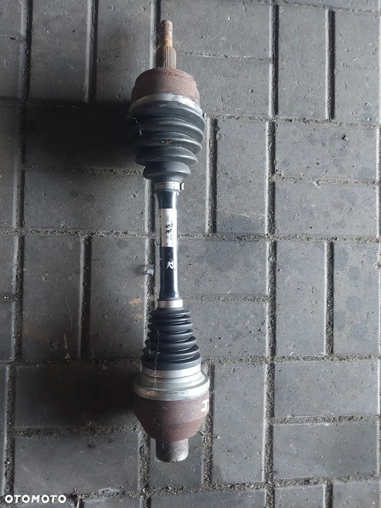 Półoś prawa vw t6 manual 4x4 - 4