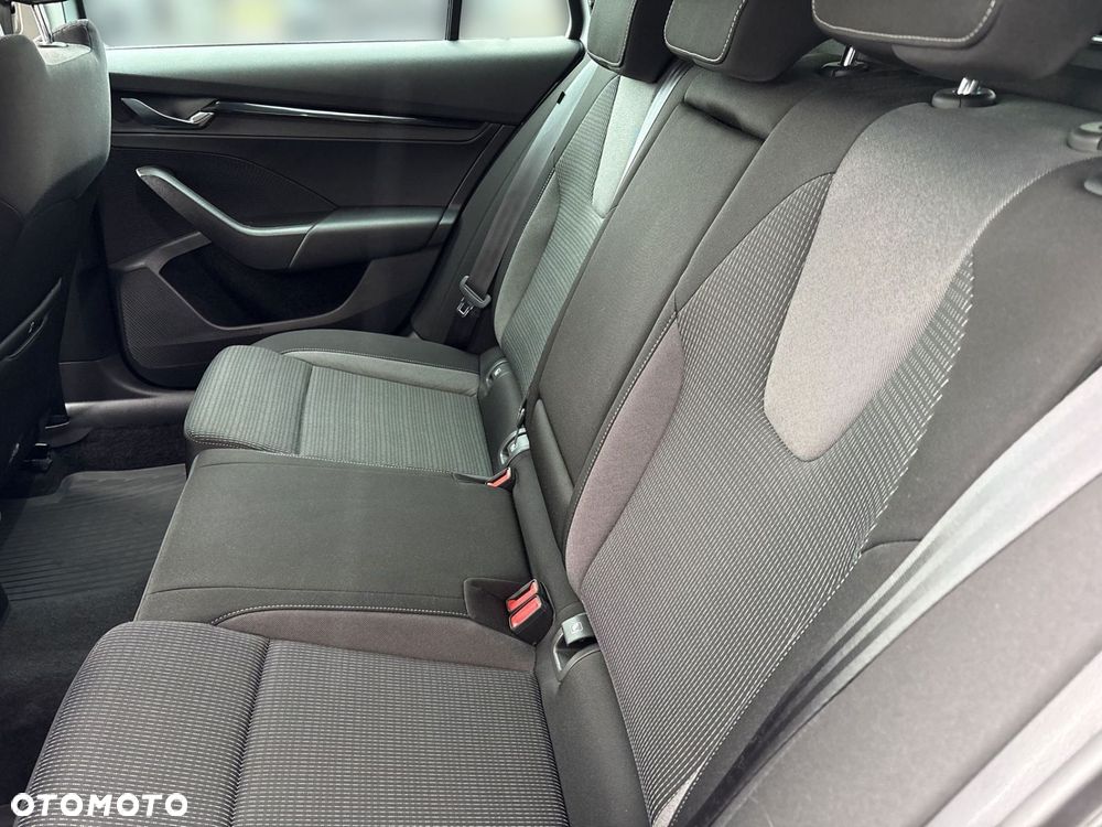 Skoda Octavia 1.5 TSI ACT Ambition - 16