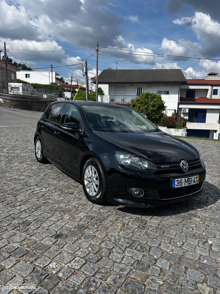 VW Golf 1.6 TDi Trendline BlueMotion - 2