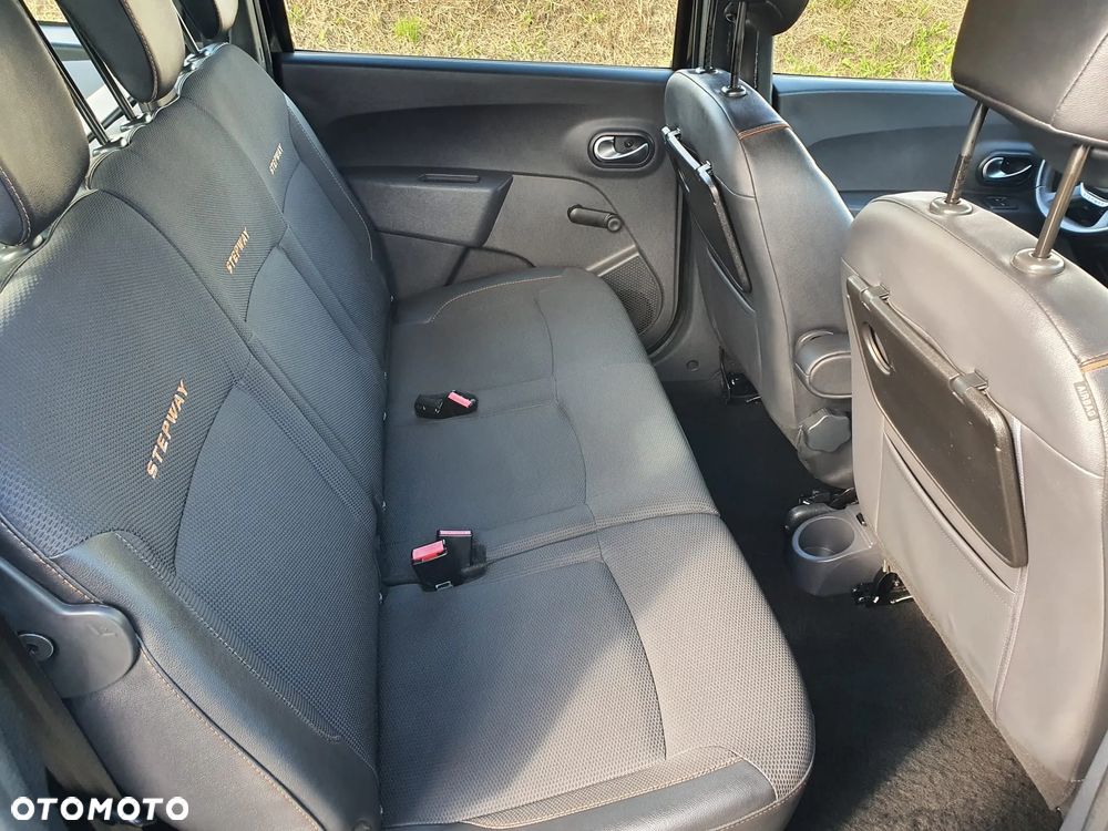 Dacia Lodgy 1.2 TCe Stepway S&S EU6 - 12