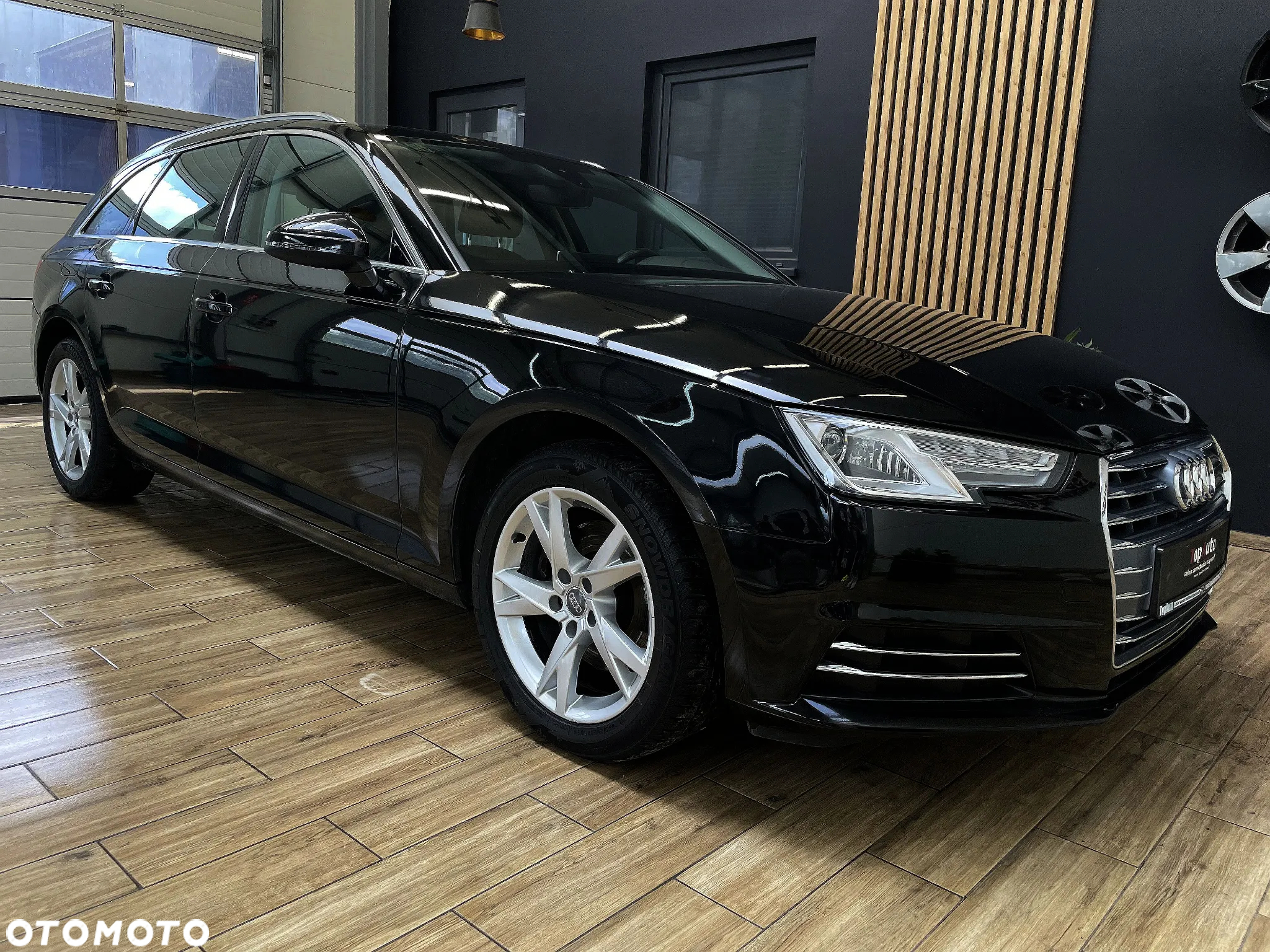 Audi A4 2.0 TFSI ultra - 4