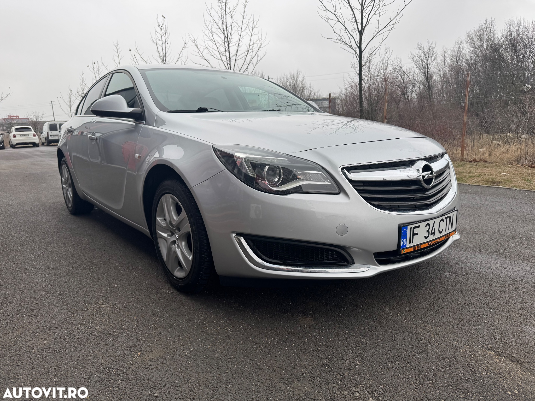 Opel Insignia - 4