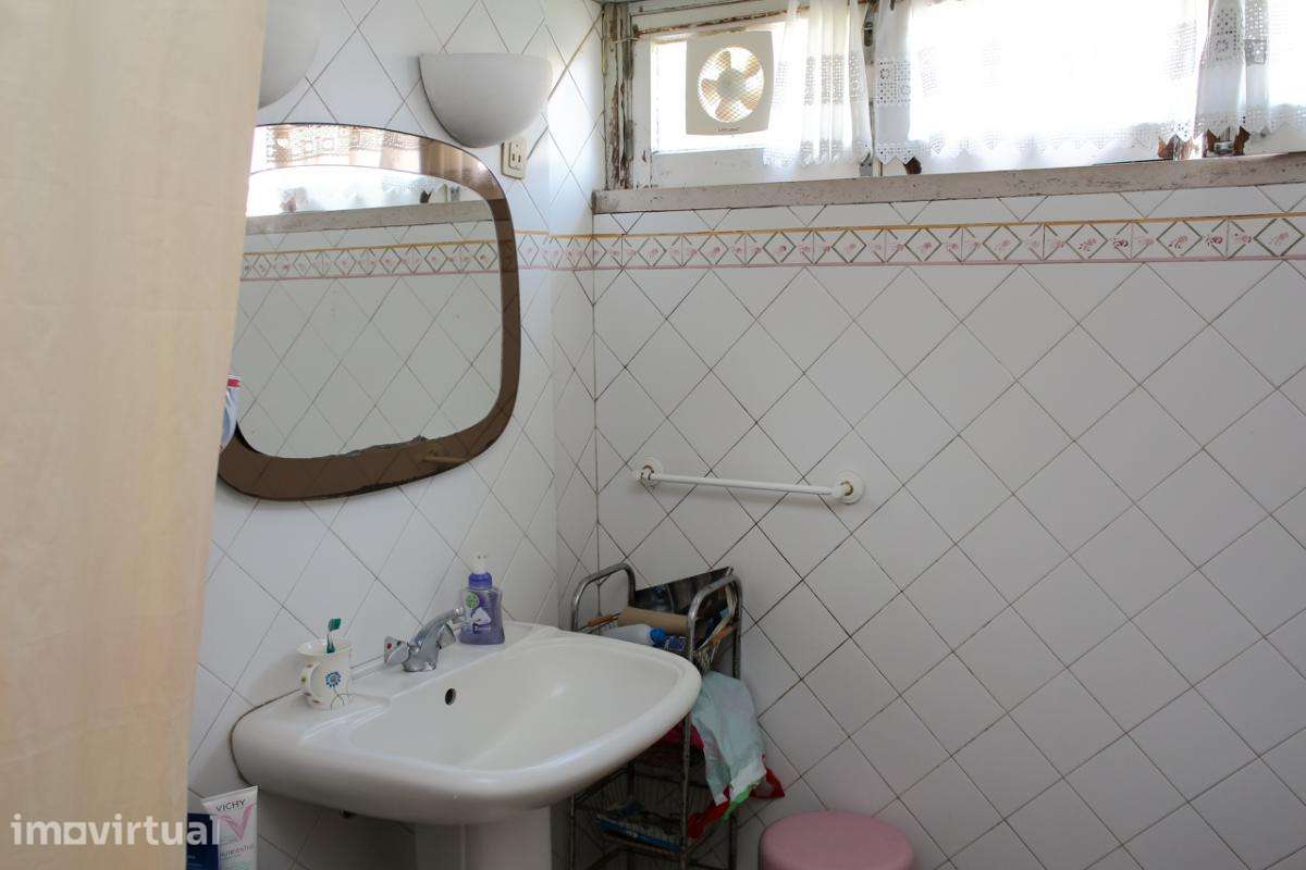 Quarto - localizado em Bairro do Sol Coimbra - Grande imagem: 4/28