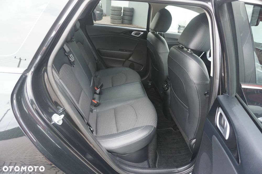 Kia Ceed 1.6 GDI PHEV XL DCT - 23
