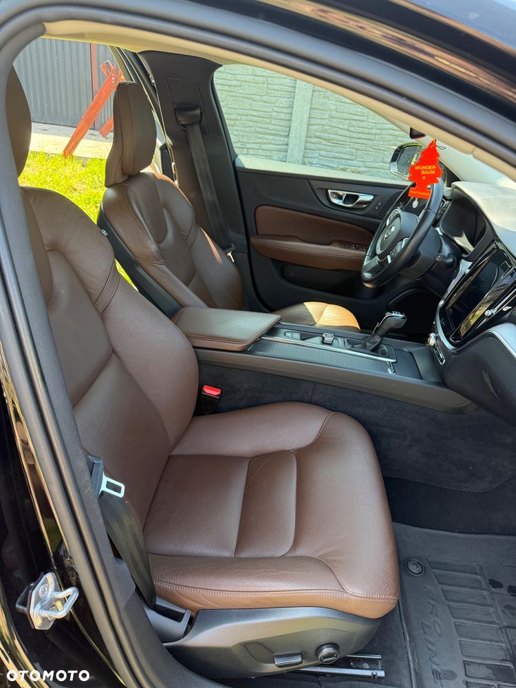 Volvo V60 D3 Inscription - 13