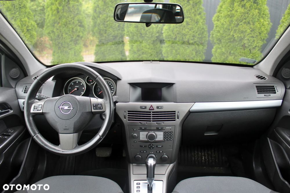 Opel Astra 1.9 CDTI DPF Automatik Edition - 19