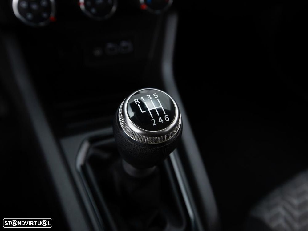 Renault Clio 1.0 TCe Evolution Bi-Fuel - 17