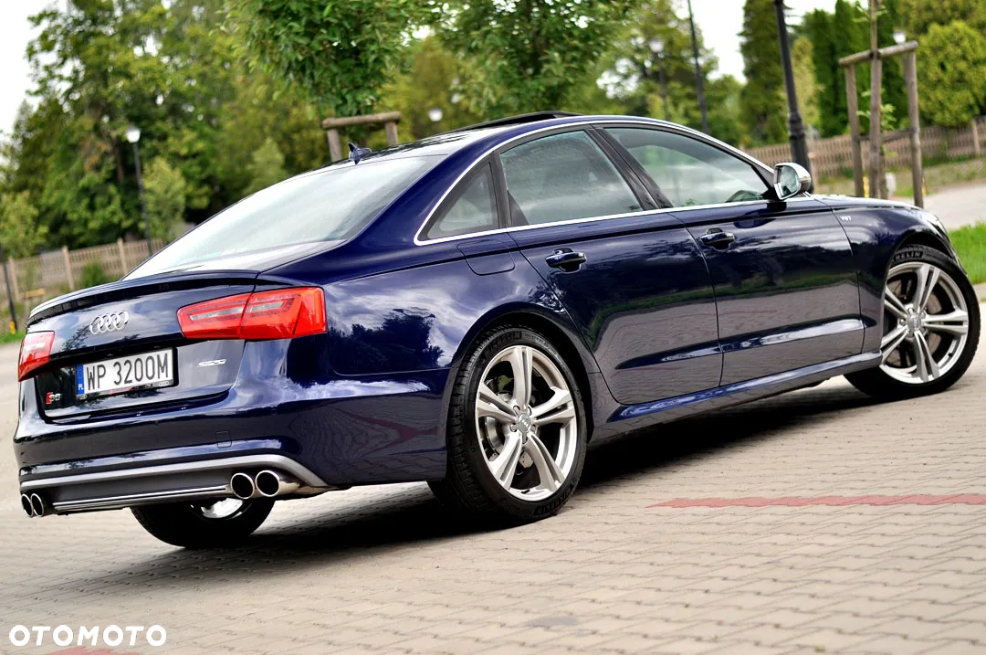 Audi S6 - 8