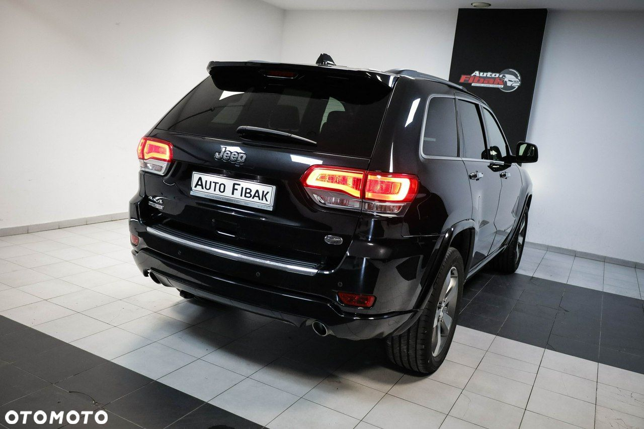 Jeep Grand Cherokee - 8