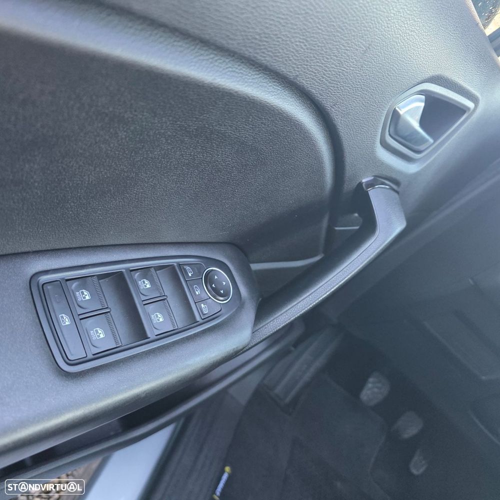 Renault Captur 1.0 TCe Exclusive - 17