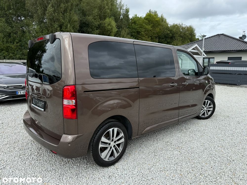 Peugeot Traveller 2.0 BlueHDi Compact Allure - 15