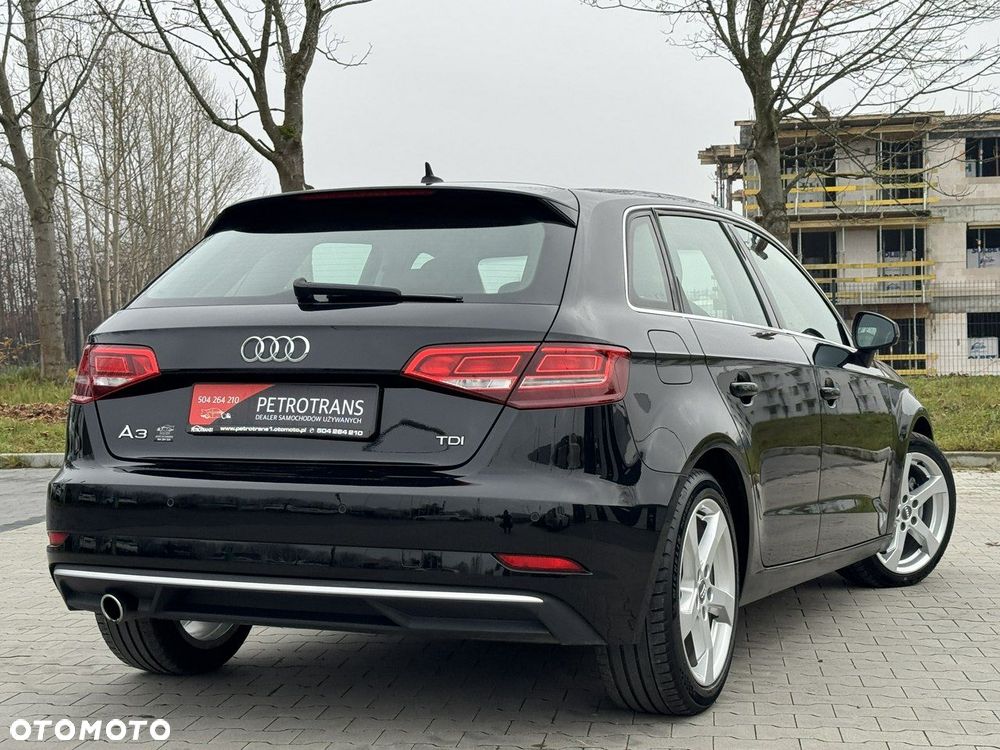 Audi A3 Sportback 1.6 TDI Sport S tronic - 11