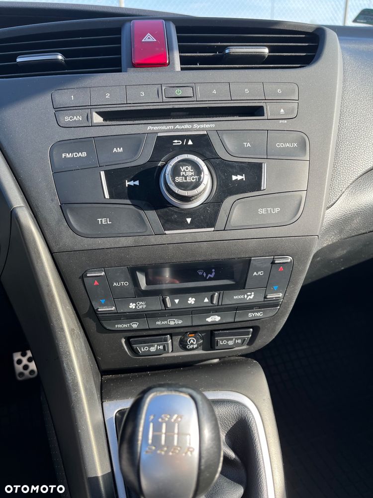 Honda Civic 1.8 Executive - 19
