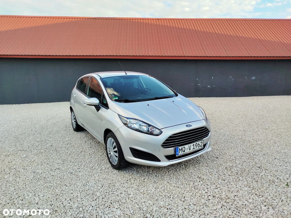 Ford Fiesta - 16