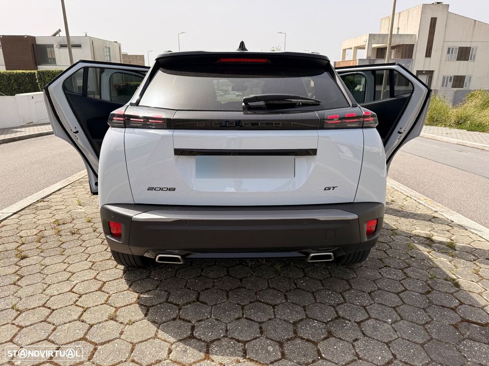 Peugeot 2008 1.2 PureTech GT Line EAT8 - 7