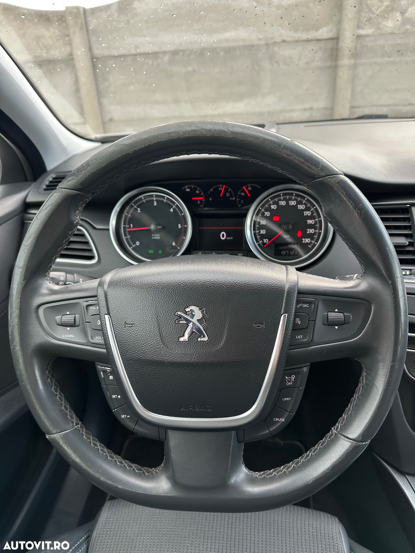 Peugeot 508 2.0 HDI FAP Allure - 24