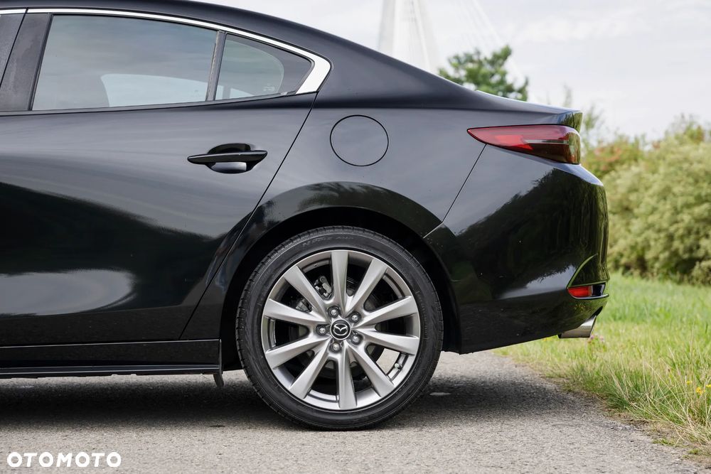 Mazda 3 - 8