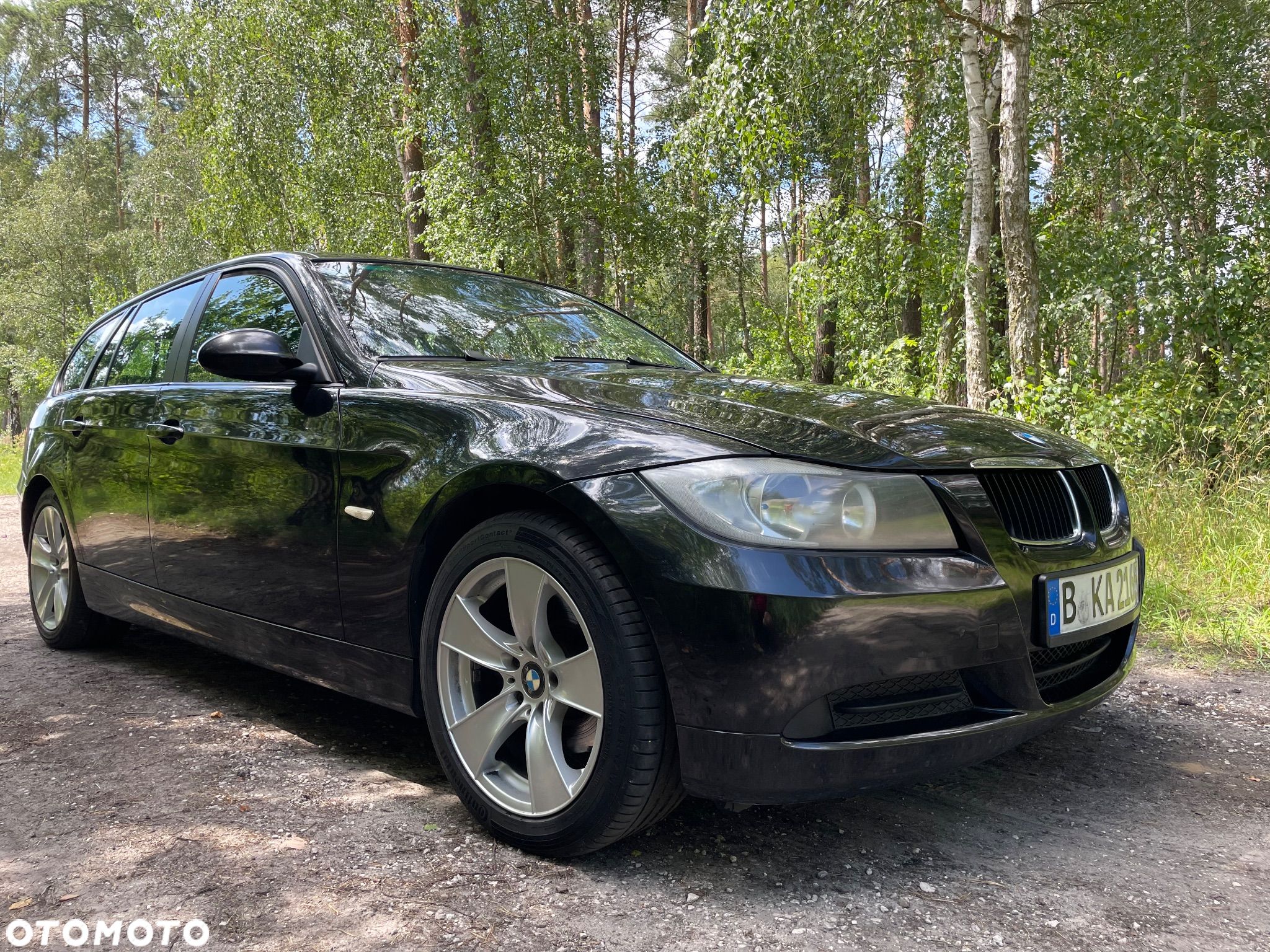BMW Seria 3 320d DPF Touring - 1