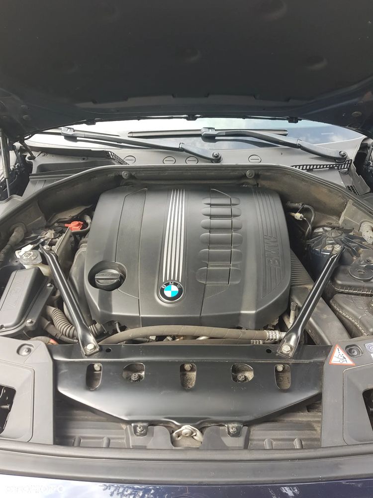 BMW 5GT 530d - 6