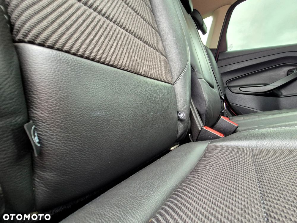 Ford Kuga 2.0 TDCi 4WD Titanium - 31