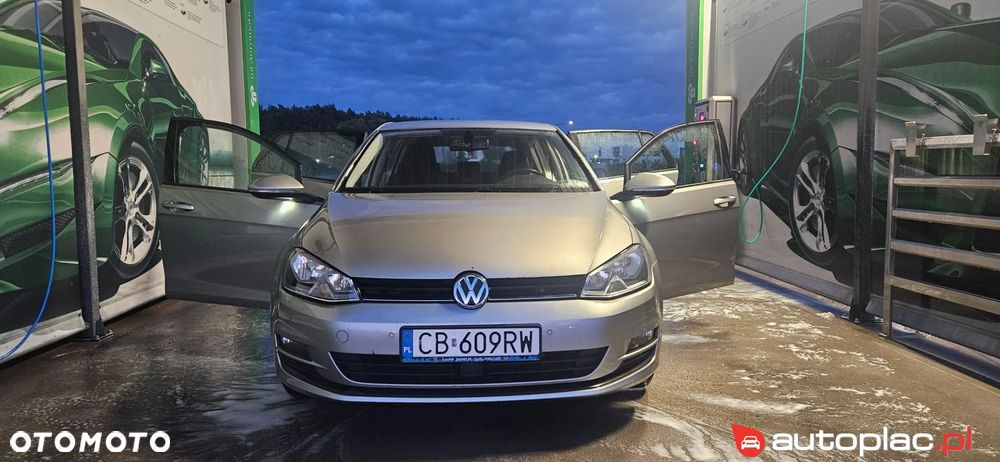 Volkswagen Golf 1.6 TDI BMT Comfortline DSG - 10