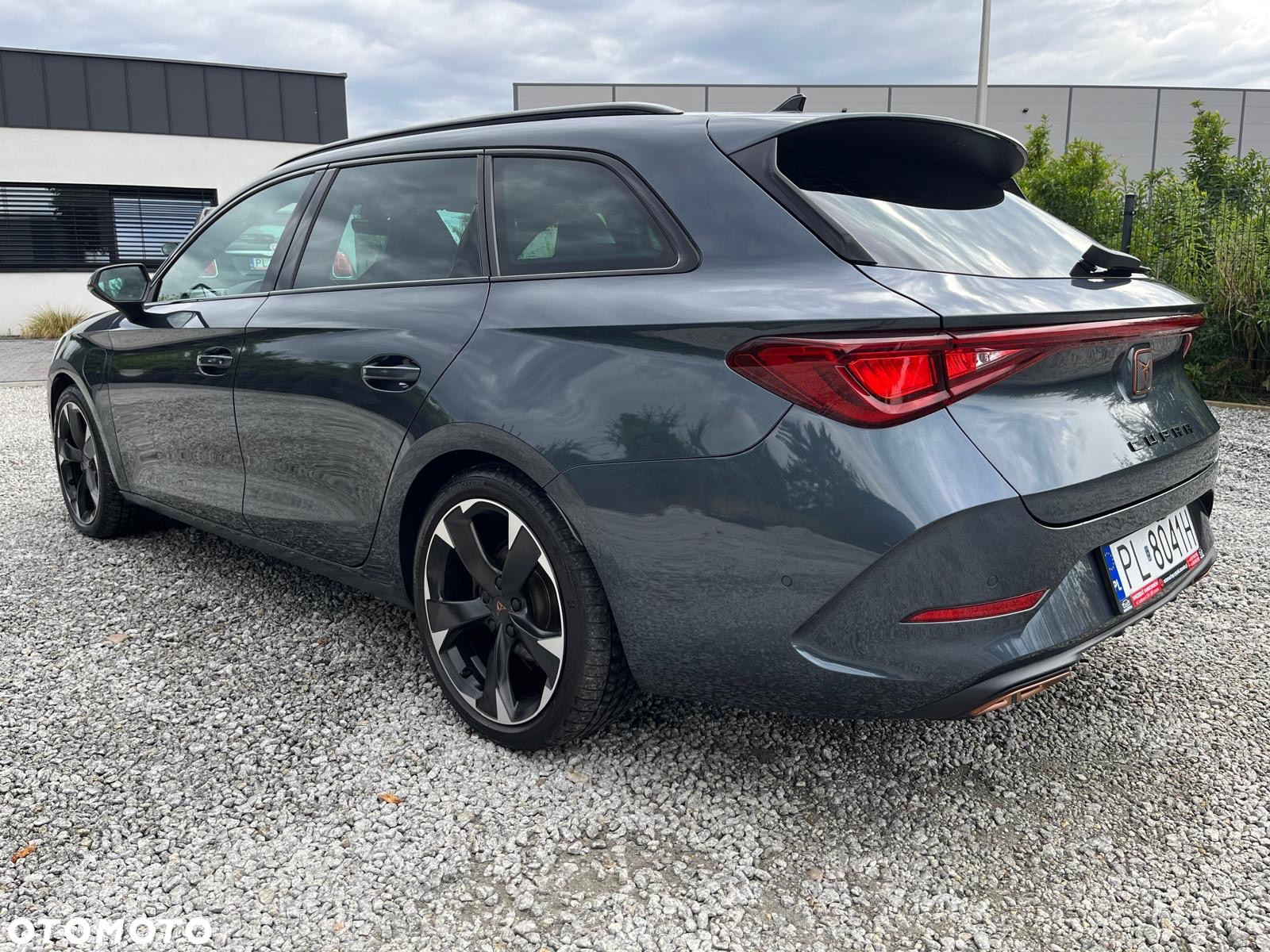 Cupra Leon Sportstourer 1.4 e-Hybrid (180 kW System) VZ - 6