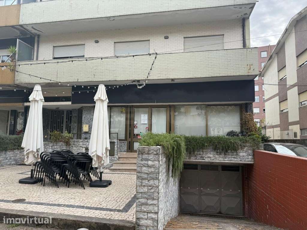 Loja no centro da cidade, destinada a comércio, com licença para re... - Grande imagem: 4/5
